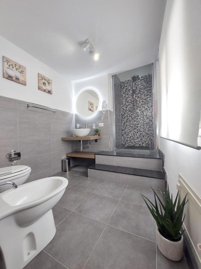 Guest House Palermo Massimo 23 Buitenkant foto