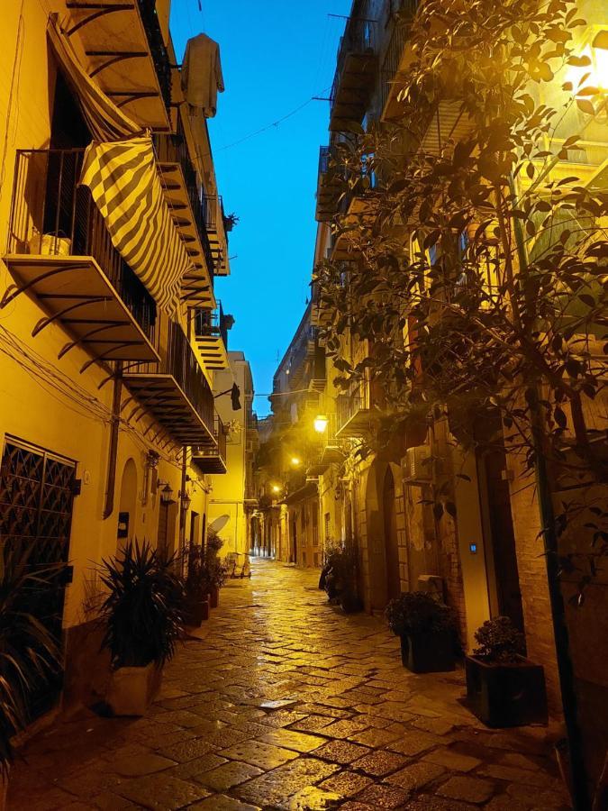 Guest House Palermo Massimo 23 Buitenkant foto